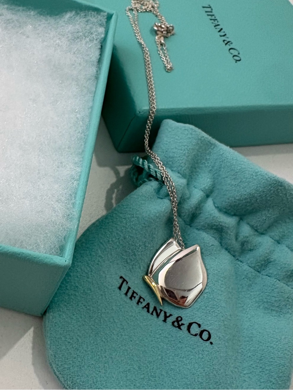 Tiffany & Co. 18K gold and Silver Butterfly necklace